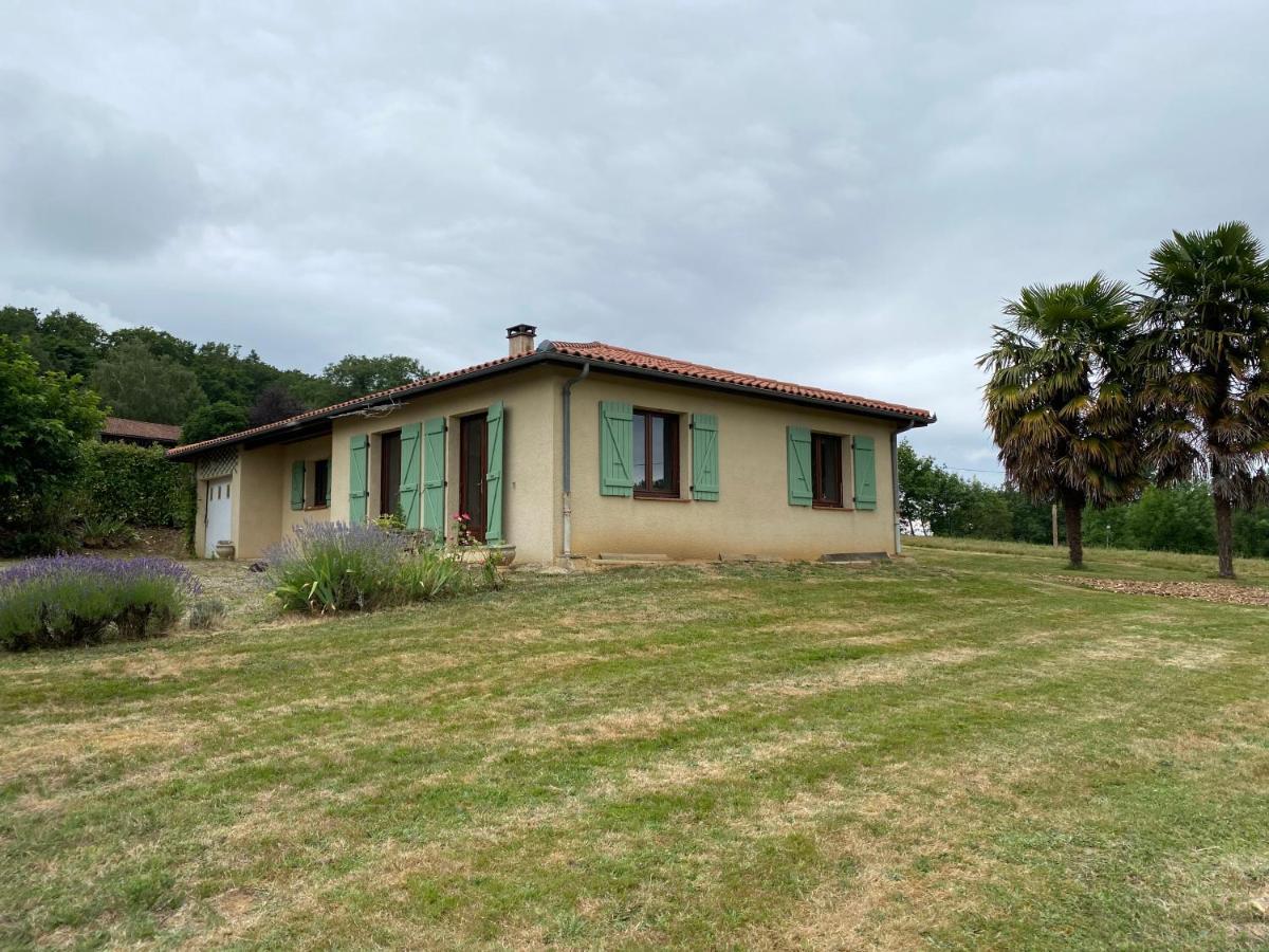 Maison En Campagne Avec Vue Sur Les Pyrenees Estampes Kültér fotó